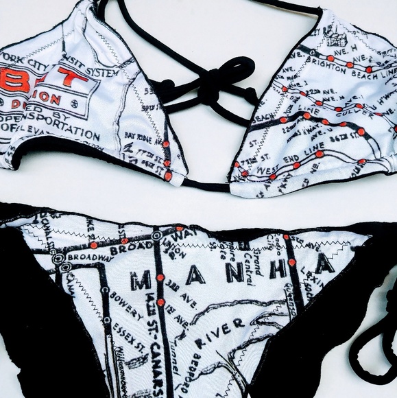 Graffinis ruffle string bikini subway print - Picture 2 of 2